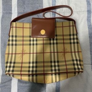 Burberry bag large
